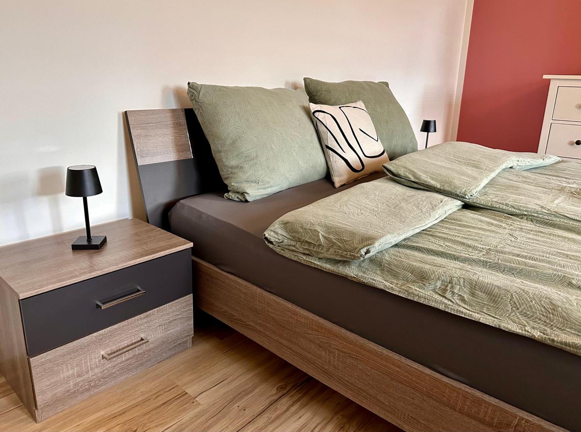 Ferienwohnung Storchennest Eisfeld Экстерьер фото